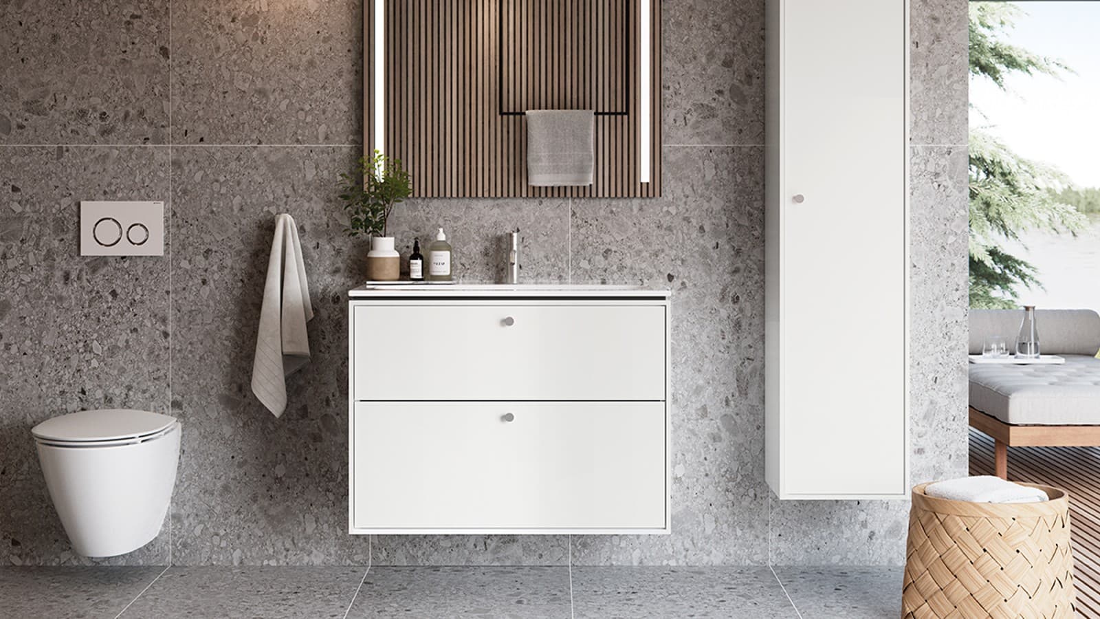 Ifö badeværelse med hvide møbler Ifö badeværelse med hvide møbler